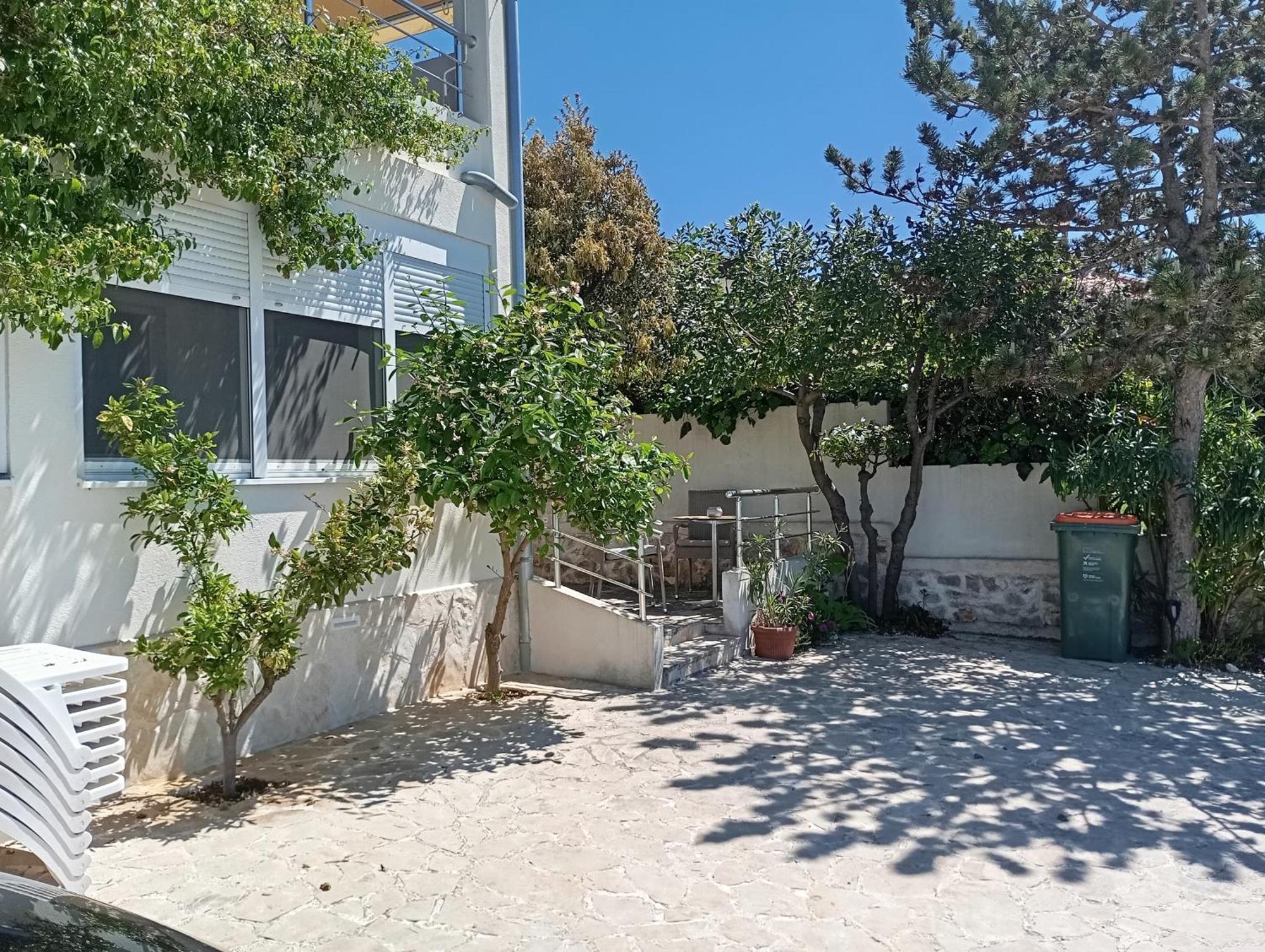 Apartment Sanja Петрчане Экстерьер фото