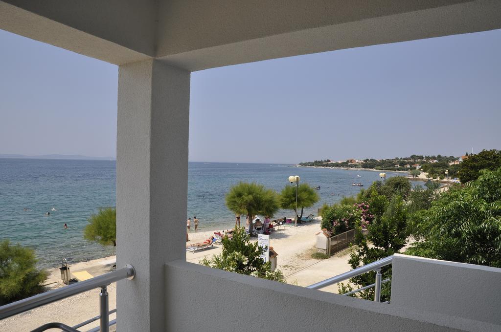 Apartment Sanja Петрчане Экстерьер фото
